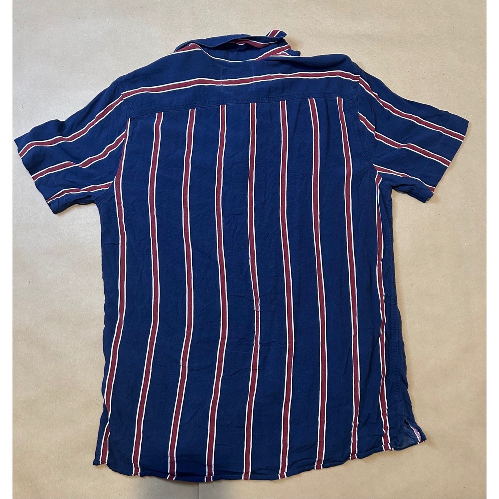 Hollister Blue & Red Striped Button Up Shirt Mens Medium - Picture 2 of 8
